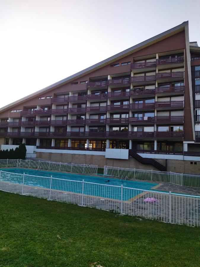 Studio Le Lacuzon Avec Piscine Et Tennis Exterieurs Les Rousses Exterior foto